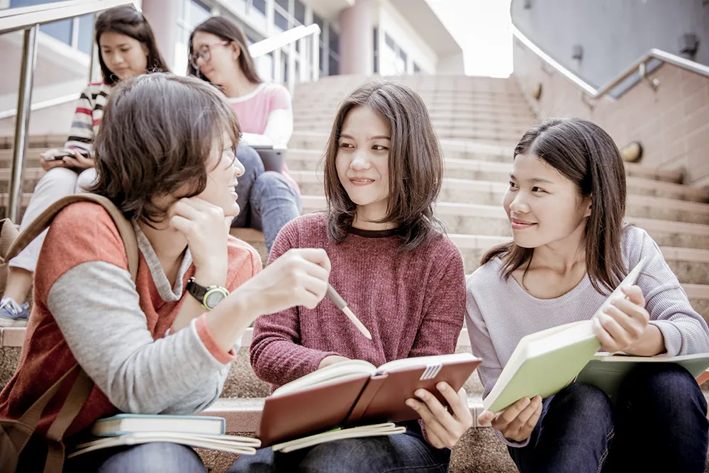 5 Things You Should Know About the International Baccalaureate Diploma Programme (IBDP)